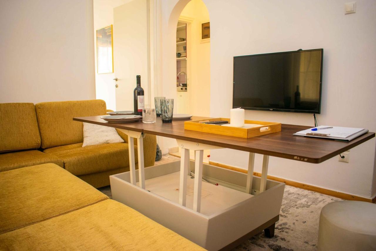 City Center/Navarinou Classical Style Apt-King Bed Thessaloníki Luaran gambar